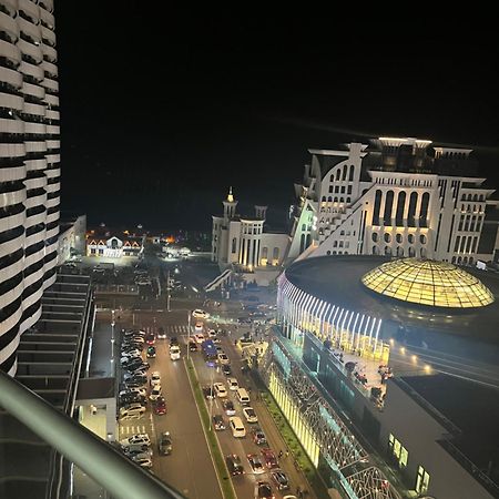 Orbi Plaza Tamara Aparthotel บาทูมิ ภายนอก รูปภาพ