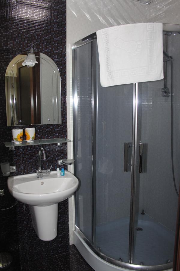 Orbi Plaza Tamara Aparthotel บาทูมิ ภายนอก รูปภาพ